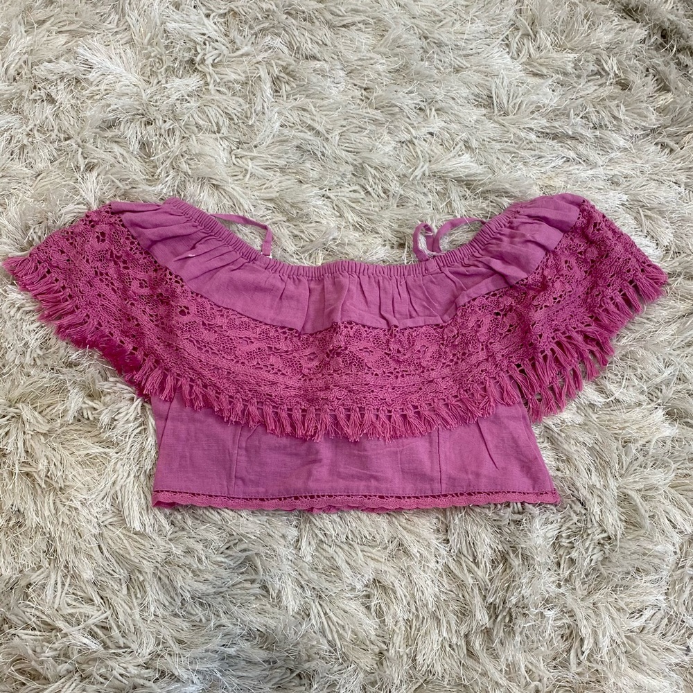 AE Off shoulder Shirt